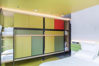 YOOMA Urban Lodge - image 11