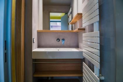 YOOMA Urban Lodge - image 15