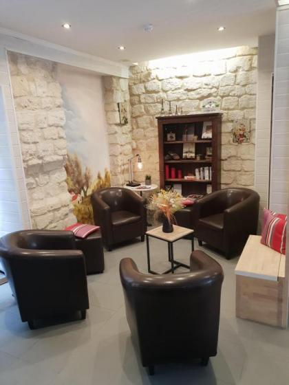 Hotel Lilas Blanc - image 19