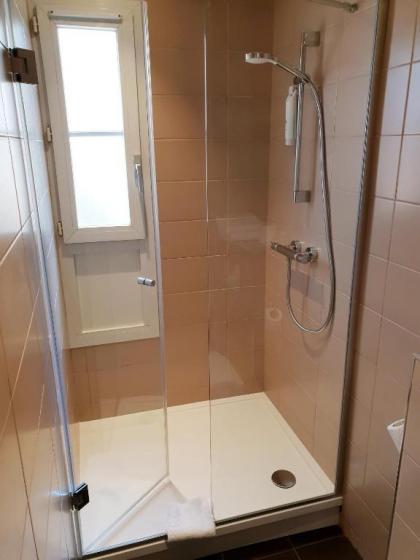 Hotel Lilas Blanc - image 9