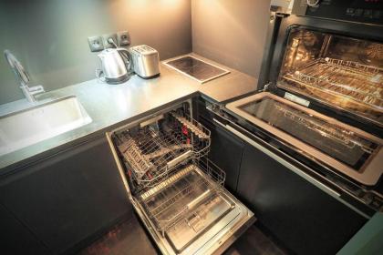 Richelieu ChicSuites - image 19