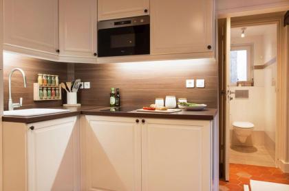 Apartment des Deux Ponts - image 14
