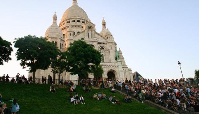 Montmartre abbesses Sacre-Coeur - image 4