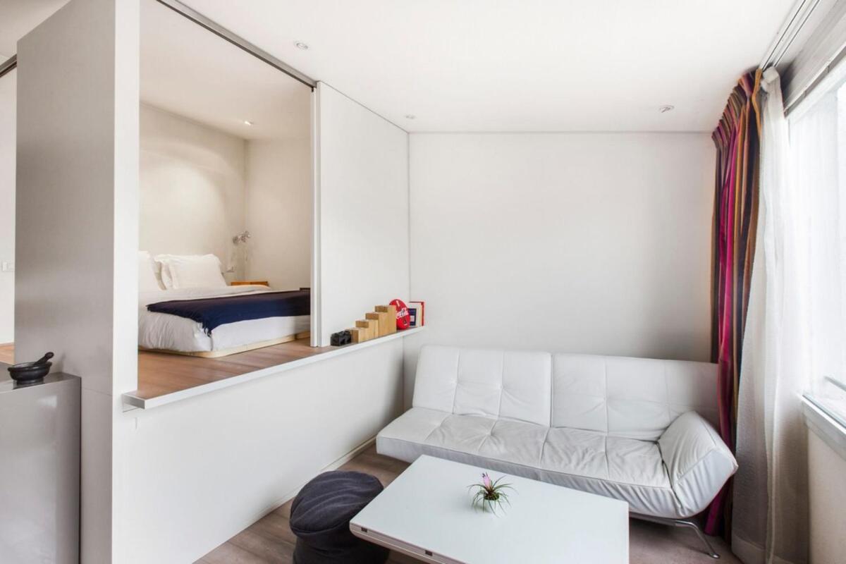 Modern Apartment in the Heart of the Marais - image 6
