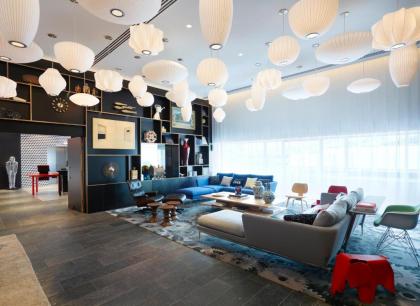 citizenM Paris Gare de Lyon - image 8