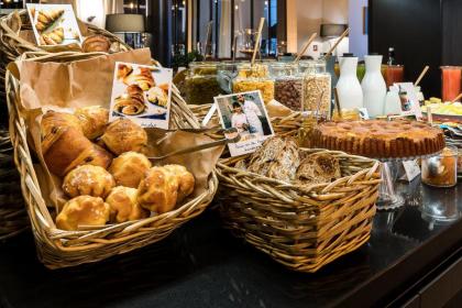 Laz' Hotel Spa Urbain Paris - image 7