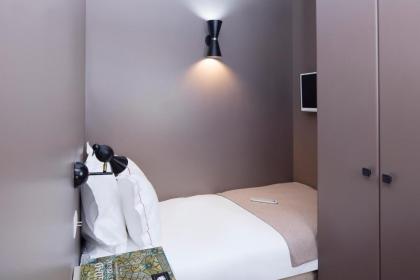 H¿tel C¿ste Batignolles Montmartre - image 6