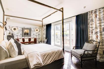 Mom'Art Hotel - image 1