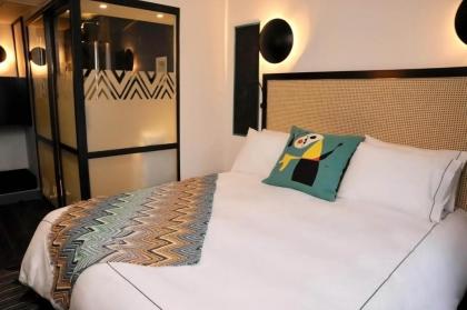 Mom'Art Hotel - image 8