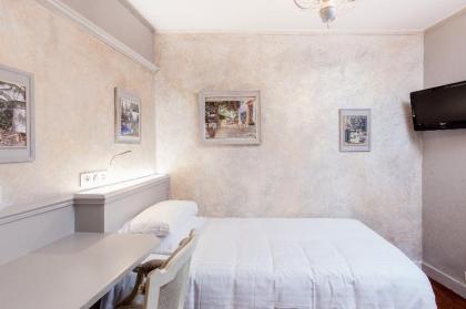 Hotel Bonaparte - image 13