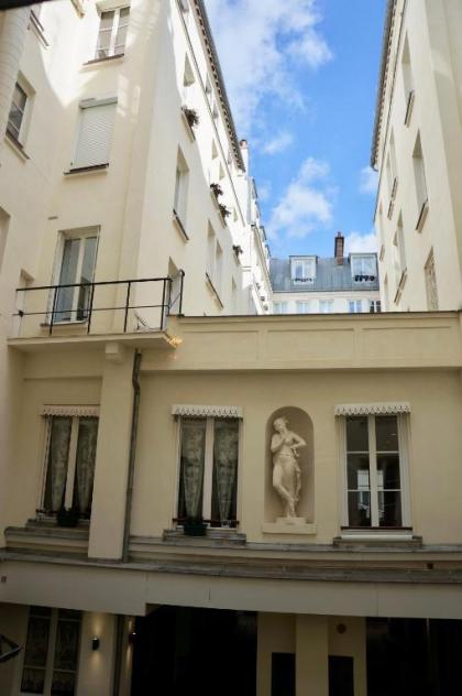 Chic Apartments Opera - image 2