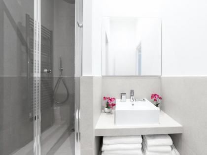 LivinParis - Luxury 4 Bedrooms Opera I - image 2