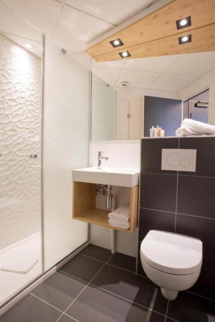 Urban Bivouac Hotel - image 14