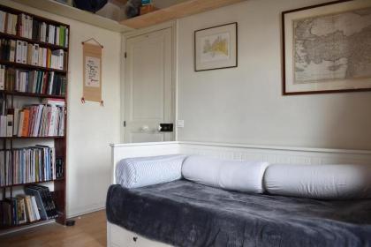 Cozy 1 Bedroom Apartment In 14th - image 1