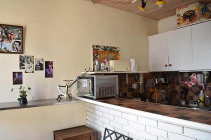 Cozy 1 Bedroom Apartment In 14th - image 6