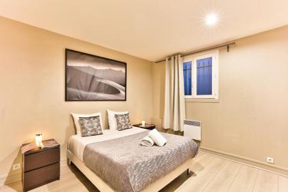 06 - Designed Flat Paris Grands Boulevards - image 25