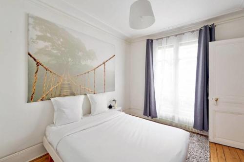Cosy flat for 2 people near Pigalle - image 7