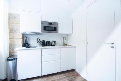 Dreamyflat - Abbesses - image 4