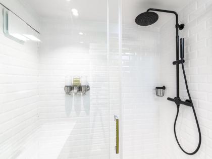 Exclusive Loft in Le Marais with AC - image 13