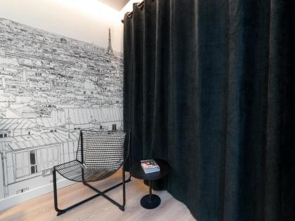 Exclusive Loft in Le Marais with AC - image 9