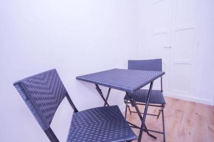 Superb quiet and comfortable studio apartment - image 16