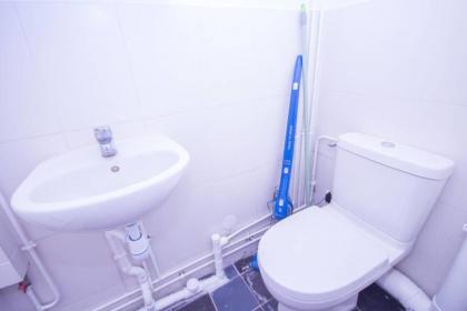 Superb quiet and comfortable studio apartment - image 4