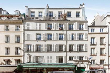 Amazing 2 Bedroom Parisian flat - image 17