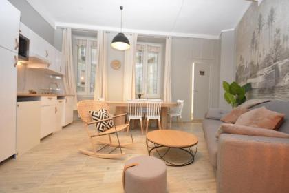 Edwin Suites - image 13