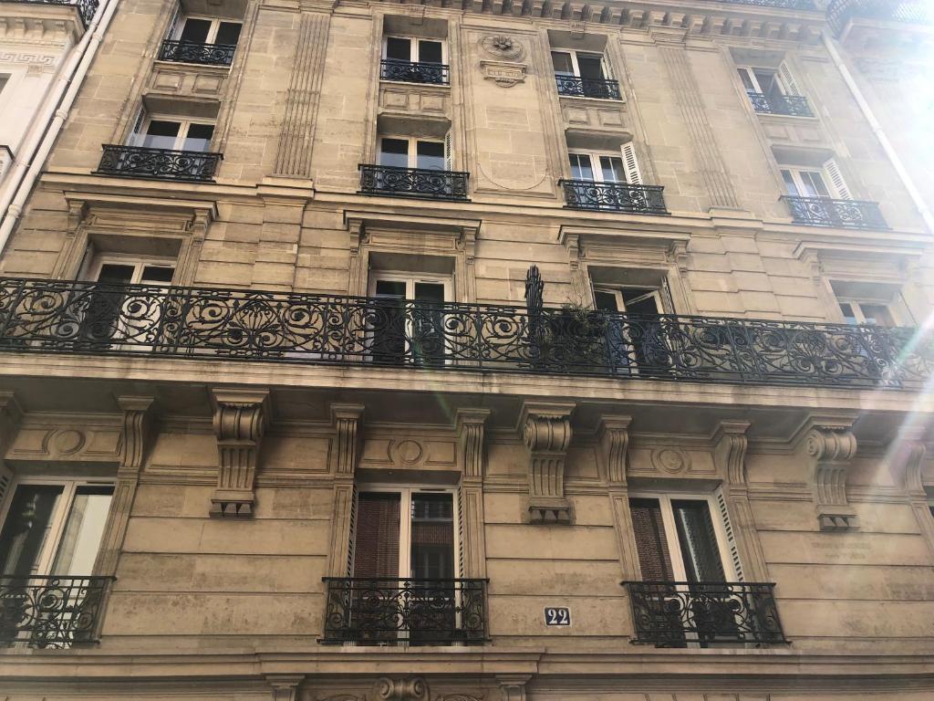ARC DE TRIOMPHE-CARNOT Luxury & Design - image 2