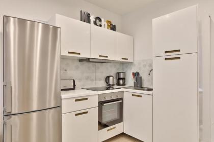 24 - Luxury Home in Paris Montorgueil - image 21