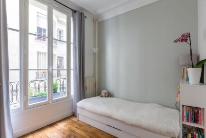 Veeve - Eiffel Elegance - image 5
