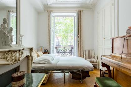 Veeve - By Boulevard Saint Germain - image 6