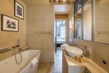 Veeve - Saint-Louis Style - image 3