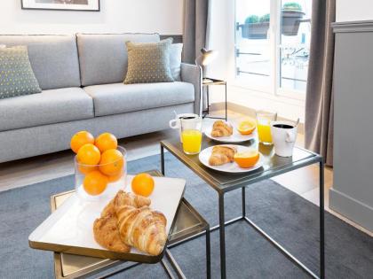 LivinParis - Luxury 4 Bedrooms Le Louvre I - image 19