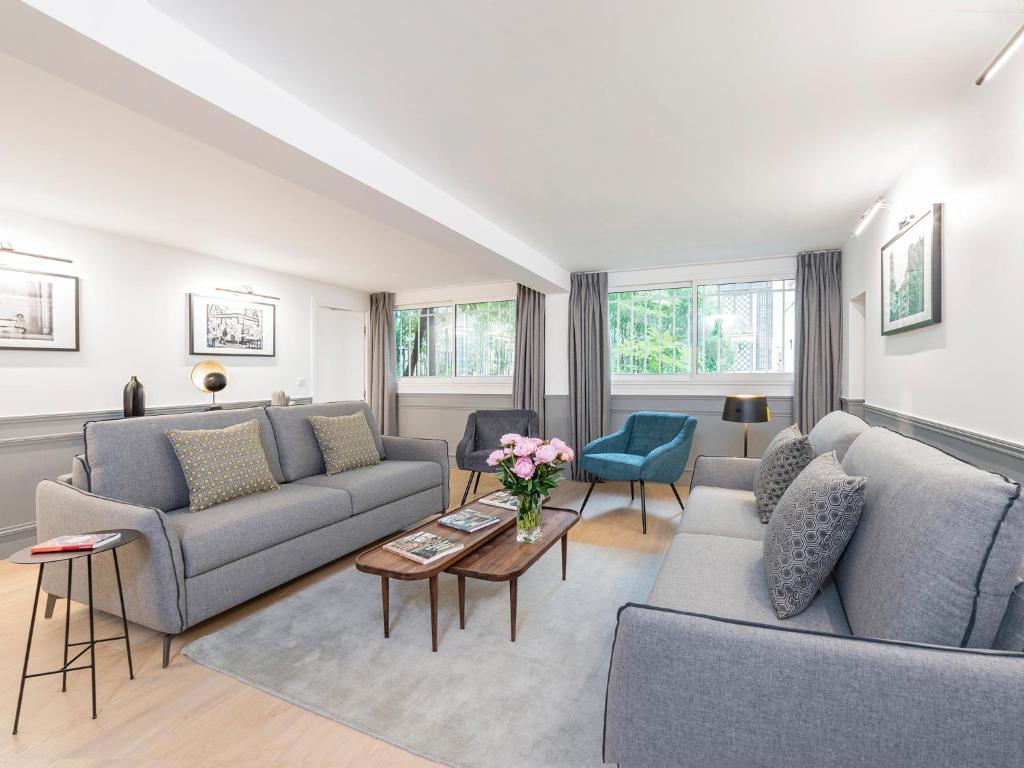 LivinParis - Luxury 3 Bedrooms Arc de Triomphe I - main image