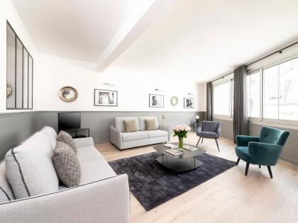 LivinParis - Luxury 3 Bedrooms Le Marais III - image 1