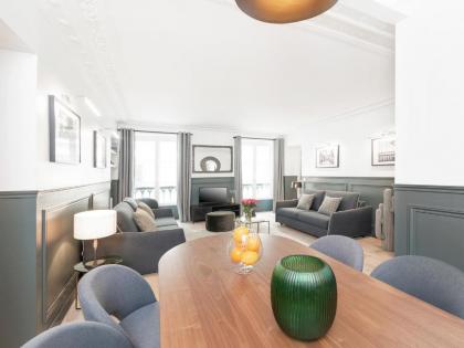 LivinParis - Luxury 3 Bedrooms Le Louvre II - image 20