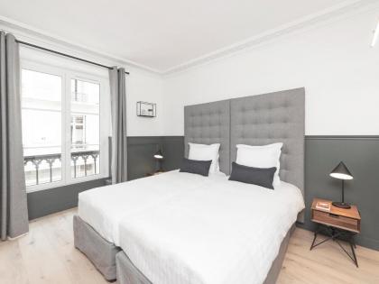 LivinParis - Luxury 3 Bedrooms Le Louvre II - image 6