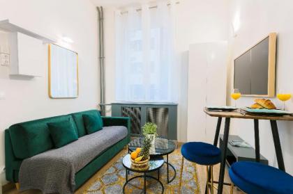 COZY StUDIO BY mADELEINE PLACE DE LA CONCORDE  Paris 