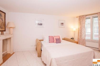 101022 - Family apartment for 4 people in the Louvre area - image 10