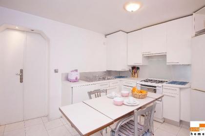 101022 - Family apartment for 4 people in the Louvre area - image 8