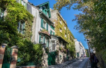 Bright And Airy Home In Moulin Rouge - image 15