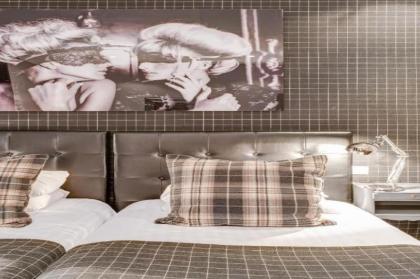 ZE HOTEL - image 5