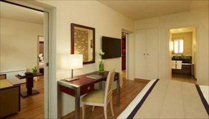 Relais Spa Paris Roissy CDG - image 3