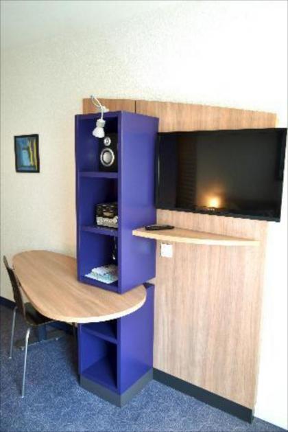 Art Hotel Paris Est - image 7