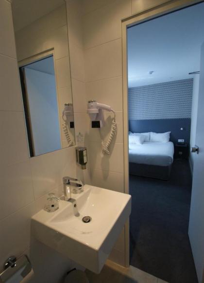 Acropolis Hotel Paris Boulogne - image 10