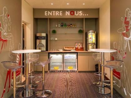 ibis Issy les Moulineaux Val de Seine - image 3