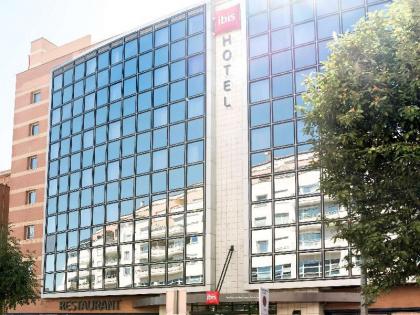 ibis Issy les Moulineaux Val de Seine - image 4