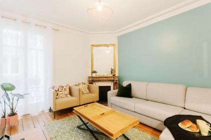 Central Paris 1 Bedroom Near Palais Royal 