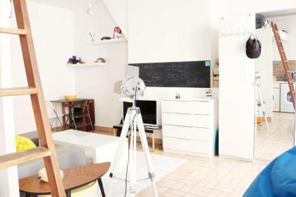 Sumptuous apartment near Republic - image 9